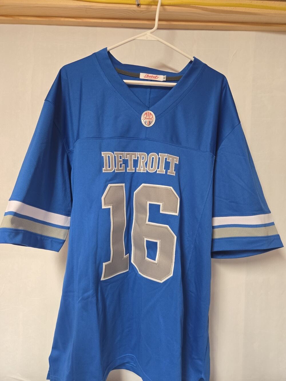 Detroit Lions Jersey Jared Goff #16 Shxinet Brand Size XL NFL Football
